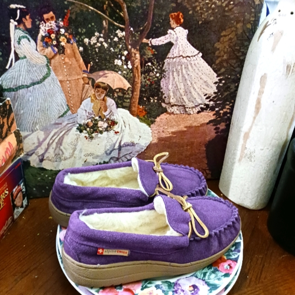 CLOSEOUT SALE! 👡 Leather Slip-on 🛍Size 7, Sabine,🥿New!,🎁Nice Gift.